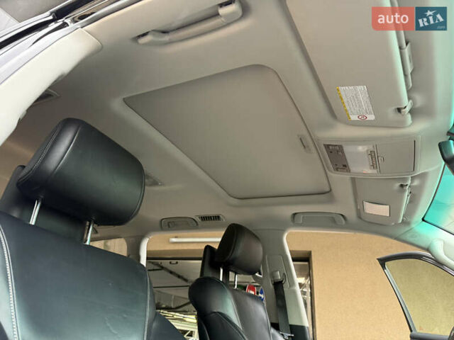 Черный Лексус ЛХ, объемом двигателя 5.7 л и пробегом 88 тыс. км за 47000 $, фото 22 на Automoto.ua