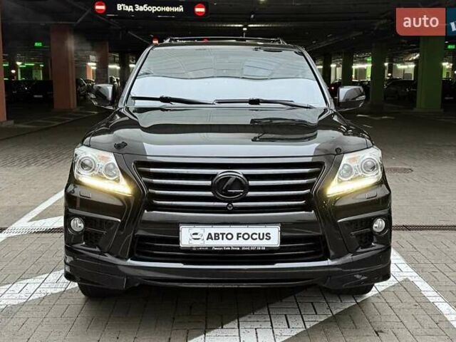 Черный Лексус ЛХ, объемом двигателя 5.66 л и пробегом 285 тыс. км за 34990 $, фото 2 на Automoto.ua