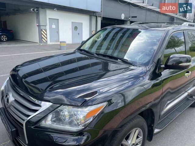 Черный Лексус ЛХ, объемом двигателя 5.7 л и пробегом 220 тыс. км за 35800 $, фото 26 на Automoto.ua