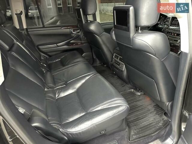 Черный Лексус ЛХ, объемом двигателя 5.66 л и пробегом 79 тыс. км за 42500 $, фото 27 на Automoto.ua