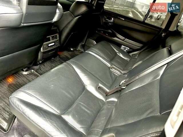 Черный Лексус ЛХ, объемом двигателя 5.66 л и пробегом 79 тыс. км за 42500 $, фото 21 на Automoto.ua