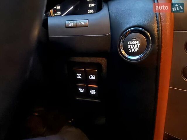 Черный Лексус ЛХ, объемом двигателя 5.66 л и пробегом 238 тыс. км за 34900 $, фото 34 на Automoto.ua