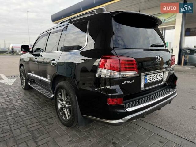 Чорний Лексус ЛХ, об'ємом двигуна 5.66 л та пробігом 184 тис. км за 42000 $, фото 13 на Automoto.ua