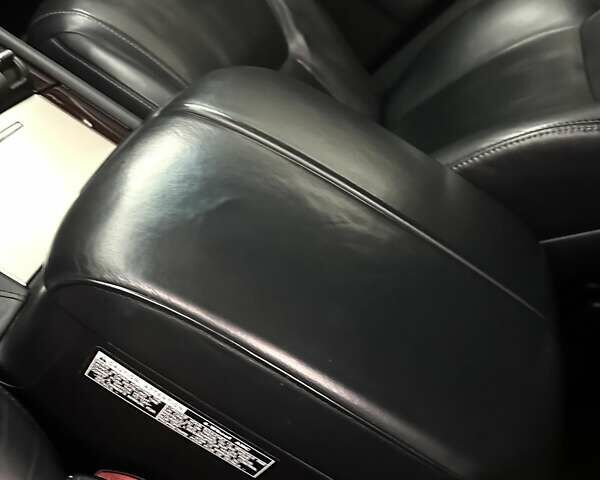 Черный Лексус ЛХ, объемом двигателя 5.66 л и пробегом 79 тыс. км за 42500 $, фото 39 на Automoto.ua