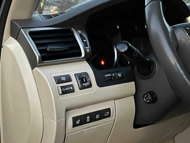 Черный Лексус ЛХ, объемом двигателя 5.7 л и пробегом 192 тыс. км за 33990 $, фото 12 на Automoto.ua