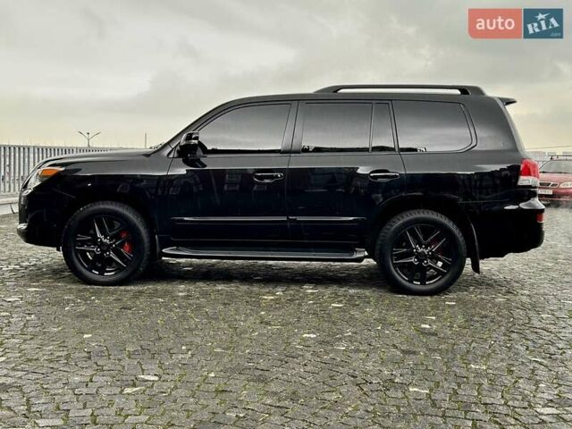 Черный Лексус ЛХ, объемом двигателя 5.66 л и пробегом 79 тыс. км за 42500 $, фото 40 на Automoto.ua