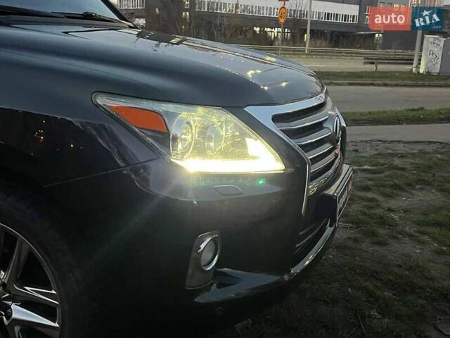 Черный Лексус ЛХ, объемом двигателя 5.7 л и пробегом 192 тыс. км за 33990 $, фото 17 на Automoto.ua