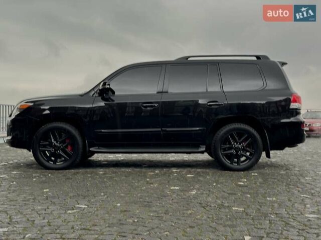 Черный Лексус ЛХ, объемом двигателя 5.66 л и пробегом 79 тыс. км за 42500 $, фото 41 на Automoto.ua