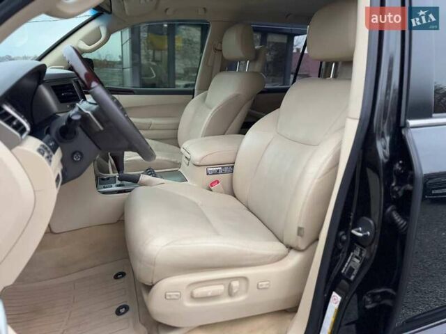 Черный Лексус ЛХ, объемом двигателя 5.66 л и пробегом 225 тыс. км за 39000 $, фото 20 на Automoto.ua