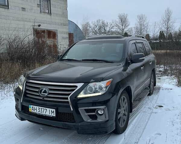 Черный Лексус ЛХ, объемом двигателя 5.66 л и пробегом 54 тыс. км за 50000 $, фото 2 на Automoto.ua
