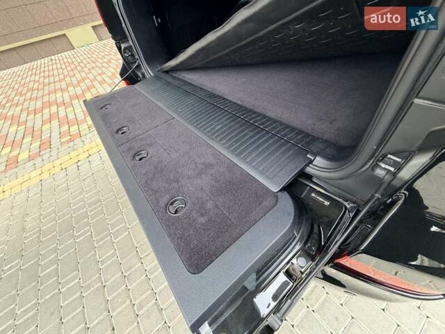 Чорний Лексус ЛХ, об'ємом двигуна 5.66 л та пробігом 162 тис. км за 43999 $, фото 82 на Automoto.ua