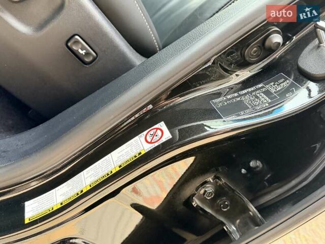 Чорний Лексус ЛХ, об'ємом двигуна 5.66 л та пробігом 162 тис. км за 43999 $, фото 64 на Automoto.ua