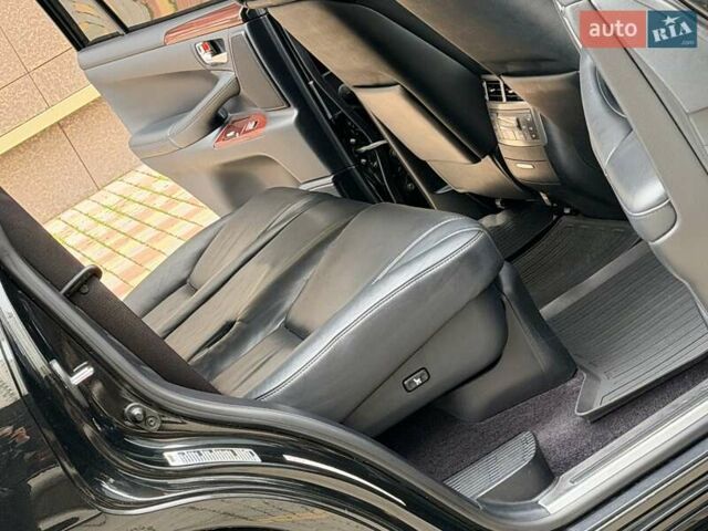 Чорний Лексус ЛХ, об'ємом двигуна 5.66 л та пробігом 162 тис. км за 43999 $, фото 90 на Automoto.ua