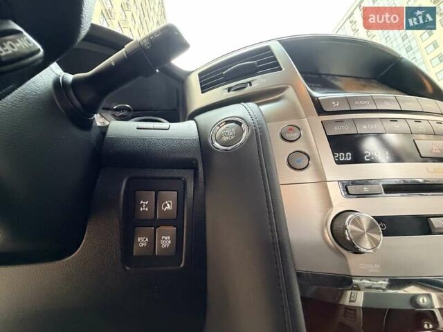 Чорний Лексус ЛХ, об'ємом двигуна 5.66 л та пробігом 162 тис. км за 43999 $, фото 53 на Automoto.ua