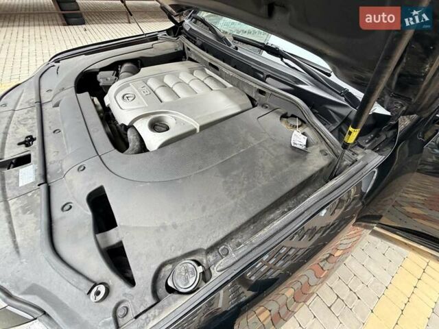 Чорний Лексус ЛХ, об'ємом двигуна 5.66 л та пробігом 162 тис. км за 43999 $, фото 169 на Automoto.ua