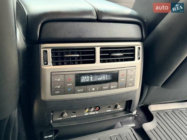 Чорний Лексус ЛХ, об'ємом двигуна 5.66 л та пробігом 162 тис. км за 43999 $, фото 72 на Automoto.ua