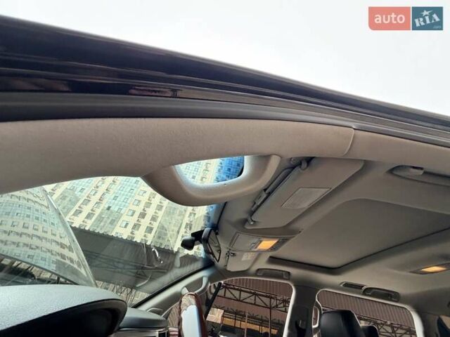 Чорний Лексус ЛХ, об'ємом двигуна 5.66 л та пробігом 162 тис. км за 43999 $, фото 50 на Automoto.ua