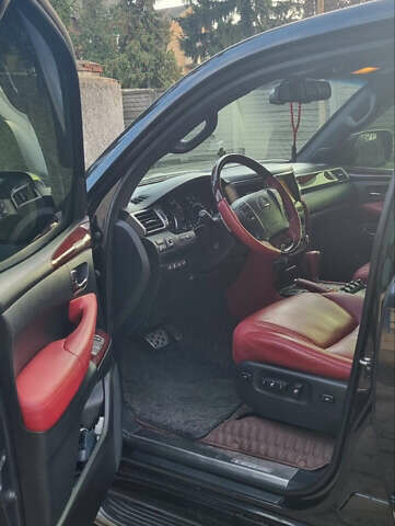 Чорний Лексус ЛХ, об'ємом двигуна 0 л та пробігом 189 тис. км за 48000 $, фото 7 на Automoto.ua