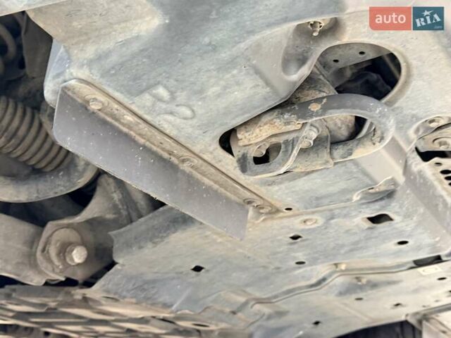 Чорний Лексус ЛХ, об'ємом двигуна 5.66 л та пробігом 162 тис. км за 43999 $, фото 101 на Automoto.ua