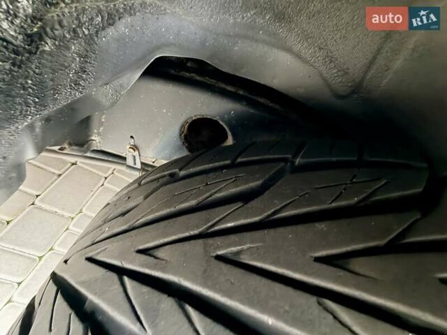 Чорний Лексус ЛХ, об'ємом двигуна 5.66 л та пробігом 162 тис. км за 43999 $, фото 128 на Automoto.ua