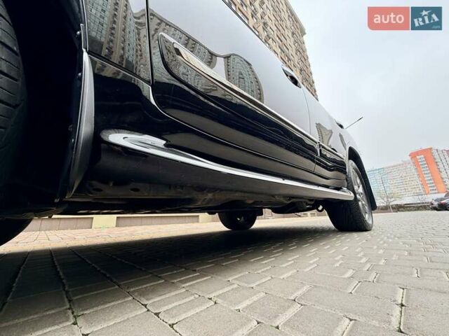 Чорний Лексус ЛХ, об'ємом двигуна 5.66 л та пробігом 162 тис. км за 43999 $, фото 127 на Automoto.ua