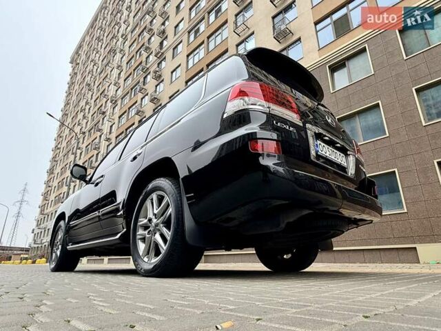 Чорний Лексус ЛХ, об'ємом двигуна 5.66 л та пробігом 162 тис. км за 43999 $, фото 3 на Automoto.ua