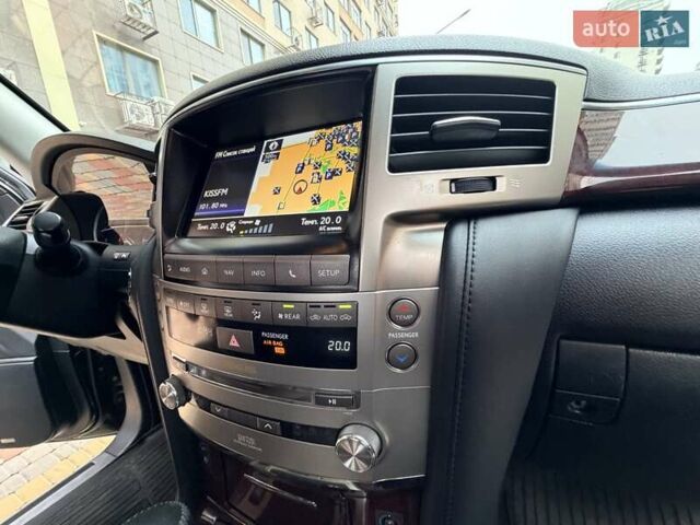 Чорний Лексус ЛХ, об'ємом двигуна 5.66 л та пробігом 162 тис. км за 43999 $, фото 31 на Automoto.ua