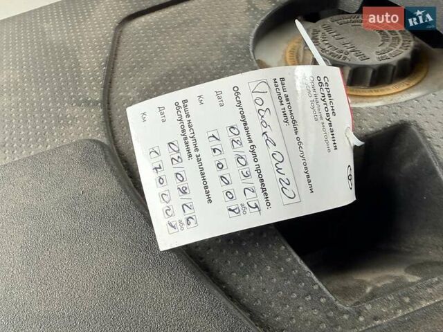 Чорний Лексус ЛХ, об'ємом двигуна 5.66 л та пробігом 162 тис. км за 43999 $, фото 172 на Automoto.ua