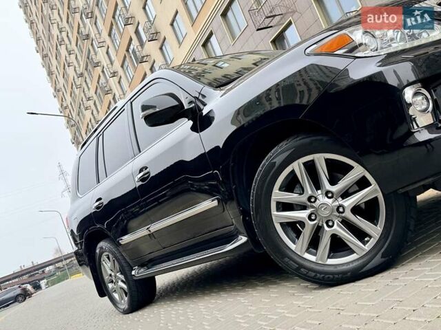 Чорний Лексус ЛХ, об'ємом двигуна 5.66 л та пробігом 162 тис. км за 43999 $, фото 147 на Automoto.ua