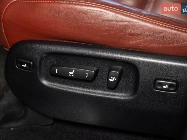 Лексус ЛХ 2015 у Одесі на Automoto.ua Чорний Лексус ЛХ, об'ємом двигуна 5.66 л та пробігом 199 тис. км за 41900 $, фото 67 на Automoto.ua