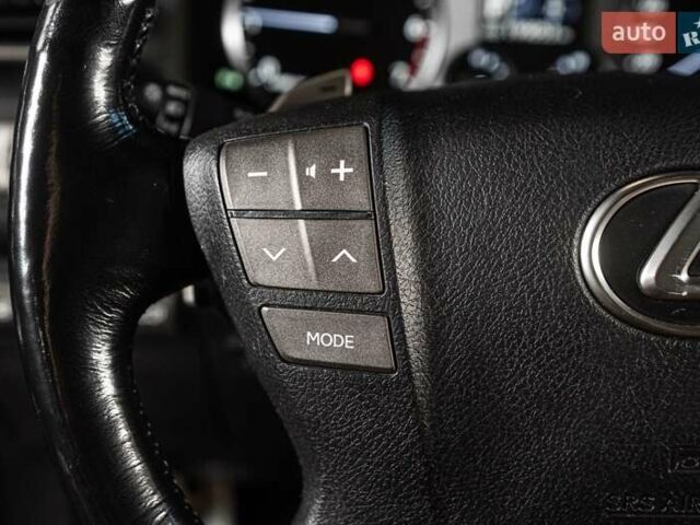 Лексус ЛХ 2015 у Одесі на Automoto.ua Чорний Лексус ЛХ, об'ємом двигуна 5.66 л та пробігом 199 тис. км за 41900 $, фото 39 на Automoto.ua