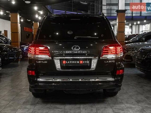 Лексус ЛХ 2015 у Одесі на Automoto.ua Чорний Лексус ЛХ, об'ємом двигуна 5.66 л та пробігом 199 тис. км за 41900 $, фото 63 на Automoto.ua