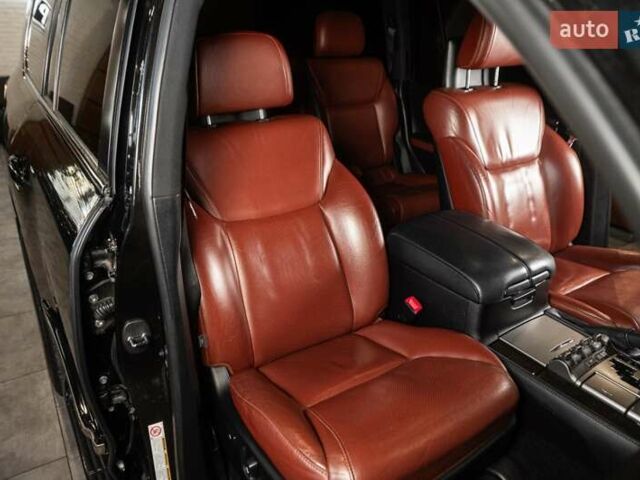 Лексус ЛХ 2015 у Одесі на Automoto.ua Чорний Лексус ЛХ, об'ємом двигуна 5.66 л та пробігом 199 тис. км за 41900 $, фото 26 на Automoto.ua