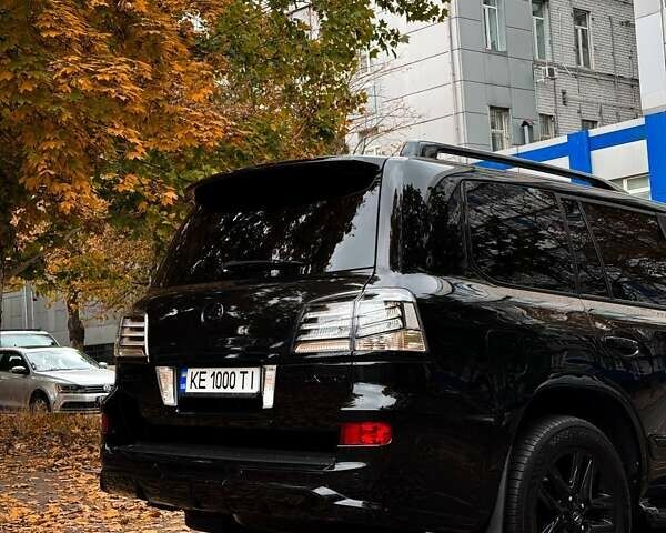 Лексус ЛХ 2015 у Дніпро (Дніпропетровську) на Automoto.ua Чорний Лексус ЛХ, об'ємом двигуна 5.66 л та пробігом 224 тис. км за 39500 $, фото 14 на Automoto.ua