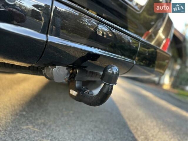 Черный Лексус ЛХ, объемом двигателя 5.66 л и пробегом 294 тыс. км за 59500 $, фото 13 на Automoto.ua