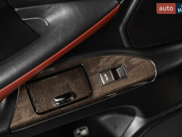 Лексус ЛХ 2015 у Одесі на Automoto.ua Чорний Лексус ЛХ, об'ємом двигуна 5.66 л та пробігом 199 тис. км за 41900 $, фото 13 на Automoto.ua