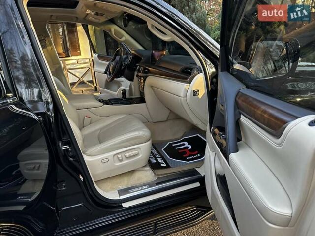 Черный Лексус ЛХ, объемом двигателя 5.66 л и пробегом 294 тыс. км за 59500 $, фото 51 на Automoto.ua