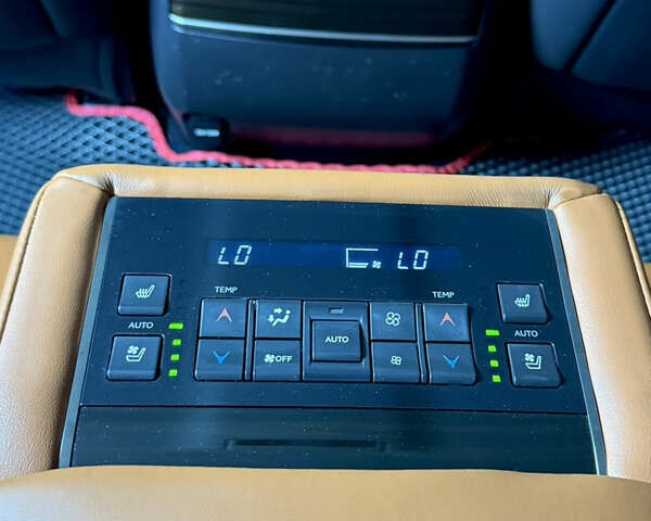 Черный Лексус ЛХ, объемом двигателя 4.46 л и пробегом 150 тыс. км за 66000 $, фото 53 на Automoto.ua