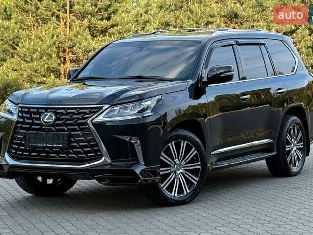 Черный Лексус ЛХ, объемом двигателя 5.66 л и пробегом 142 тыс. км за 60500 $, фото 13 на Automoto.ua