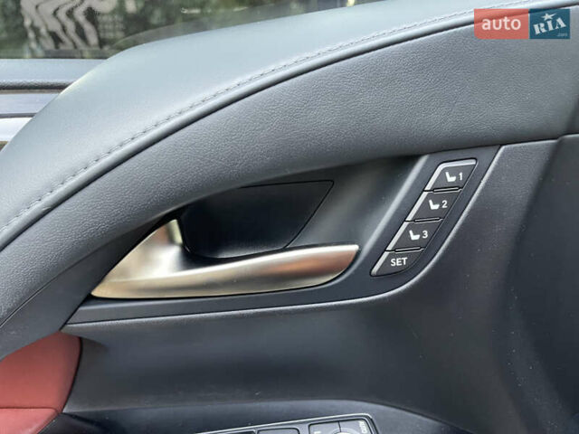 Черный Лексус ЛХ, объемом двигателя 4.46 л и пробегом 158 тыс. км за 59700 $, фото 33 на Automoto.ua