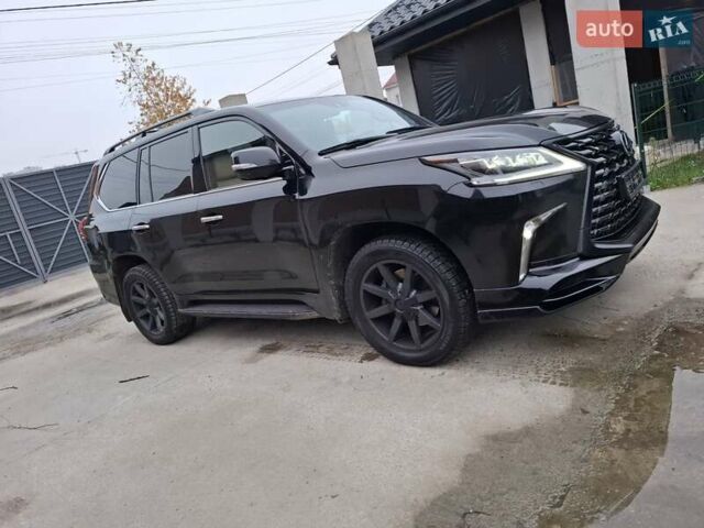 Черный Лексус ЛХ, объемом двигателя 4.46 л и пробегом 187 тыс. км за 65000 $, фото 7 на Automoto.ua