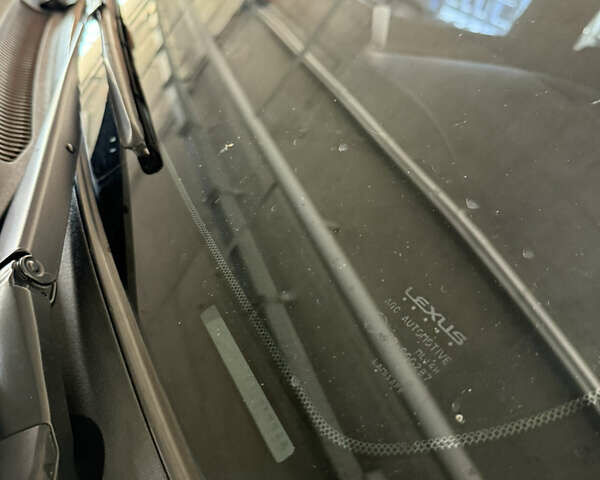 Черный Лексус ЛХ, объемом двигателя 5.7 л и пробегом 145 тыс. км за 65000 $, фото 18 на Automoto.ua