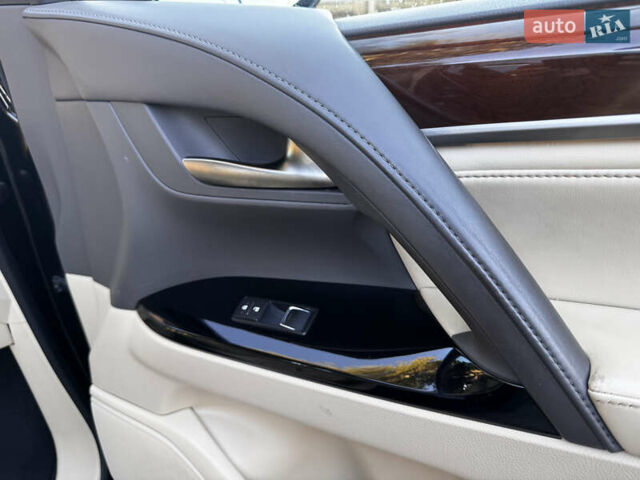 Чорний Лексус ЛХ, об'ємом двигуна 5.66 л та пробігом 79 тис. км за 67000 $, фото 50 на Automoto.ua