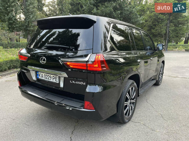 Черный Лексус ЛХ, объемом двигателя 4.46 л и пробегом 158 тыс. км за 59700 $, фото 8 на Automoto.ua