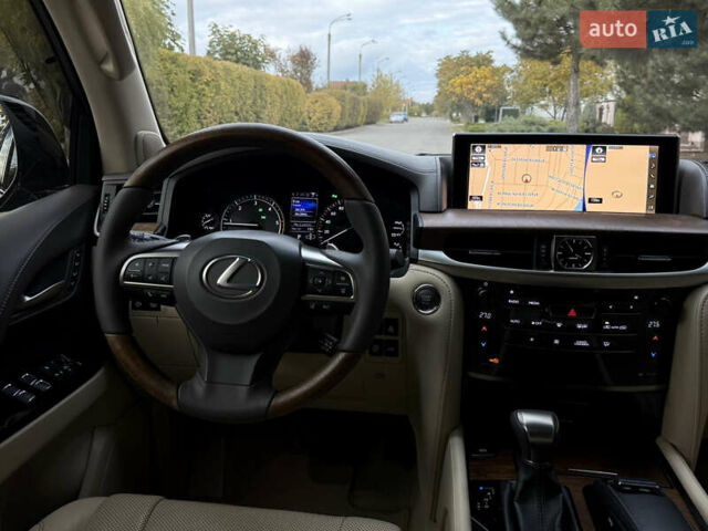 Черный Лексус ЛХ, объемом двигателя 4.5 л и пробегом 230 тыс. км за 55900 $, фото 108 на Automoto.ua