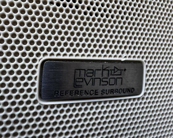 Чорний Лексус ЛХ, об'ємом двигуна 5.66 л та пробігом 79 тис. км за 67000 $, фото 32 на Automoto.ua