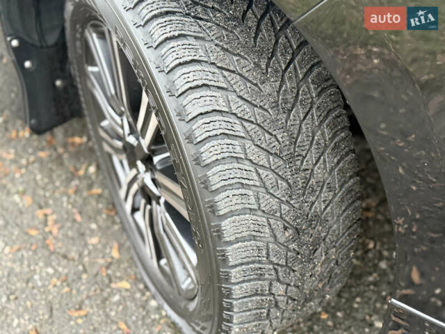 Чорний Лексус ЛХ, об'ємом двигуна 5.7 л та пробігом 161 тис. км за 67000 $, фото 16 на Automoto.ua