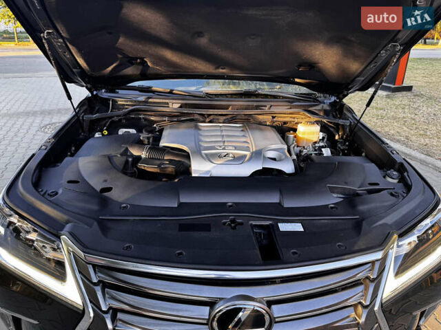 Чорний Лексус ЛХ, об'ємом двигуна 5.66 л та пробігом 79 тис. км за 67000 $, фото 55 на Automoto.ua