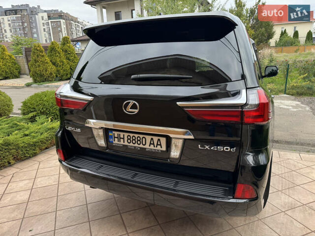 Чорний Лексус ЛХ, об'ємом двигуна 4.46 л та пробігом 195 тис. км за 59500 $, фото 3 на Automoto.ua