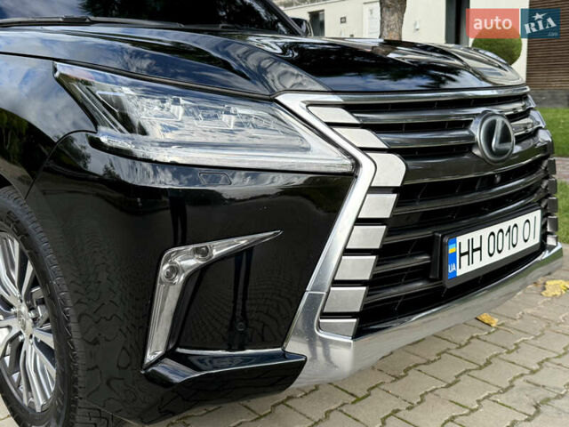 Черный Лексус ЛХ, объемом двигателя 4.5 л и пробегом 230 тыс. км за 55900 $, фото 47 на Automoto.ua
